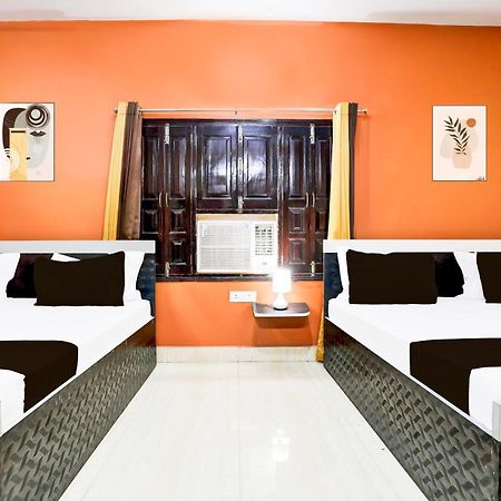 Fabhotel Rb Palace فاراناسي المظهر الخارجي الصورة