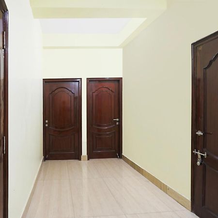 Fabhotel Rb Palace فاراناسي المظهر الخارجي الصورة