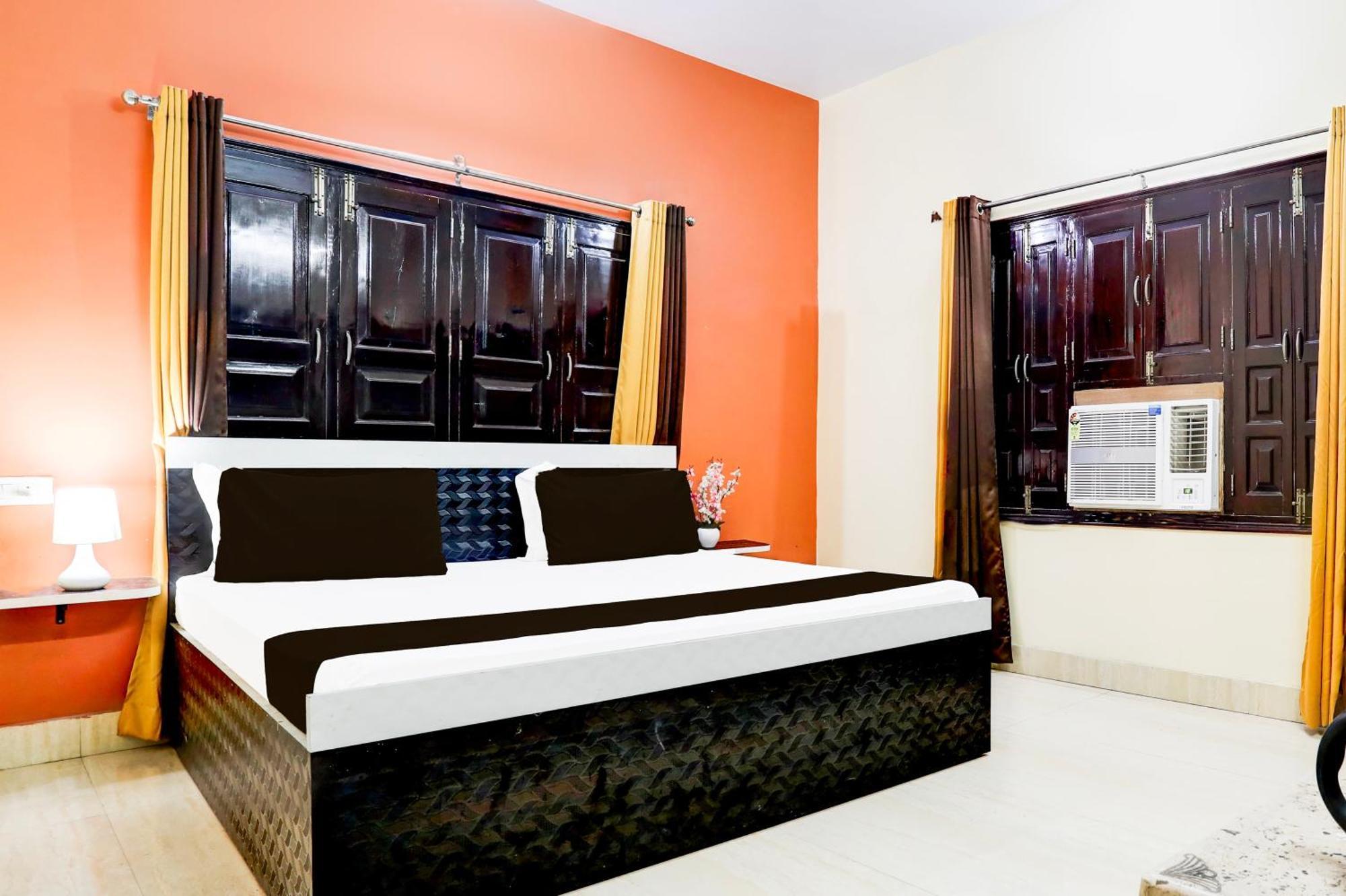 Fabhotel Rb Palace فاراناسي المظهر الخارجي الصورة